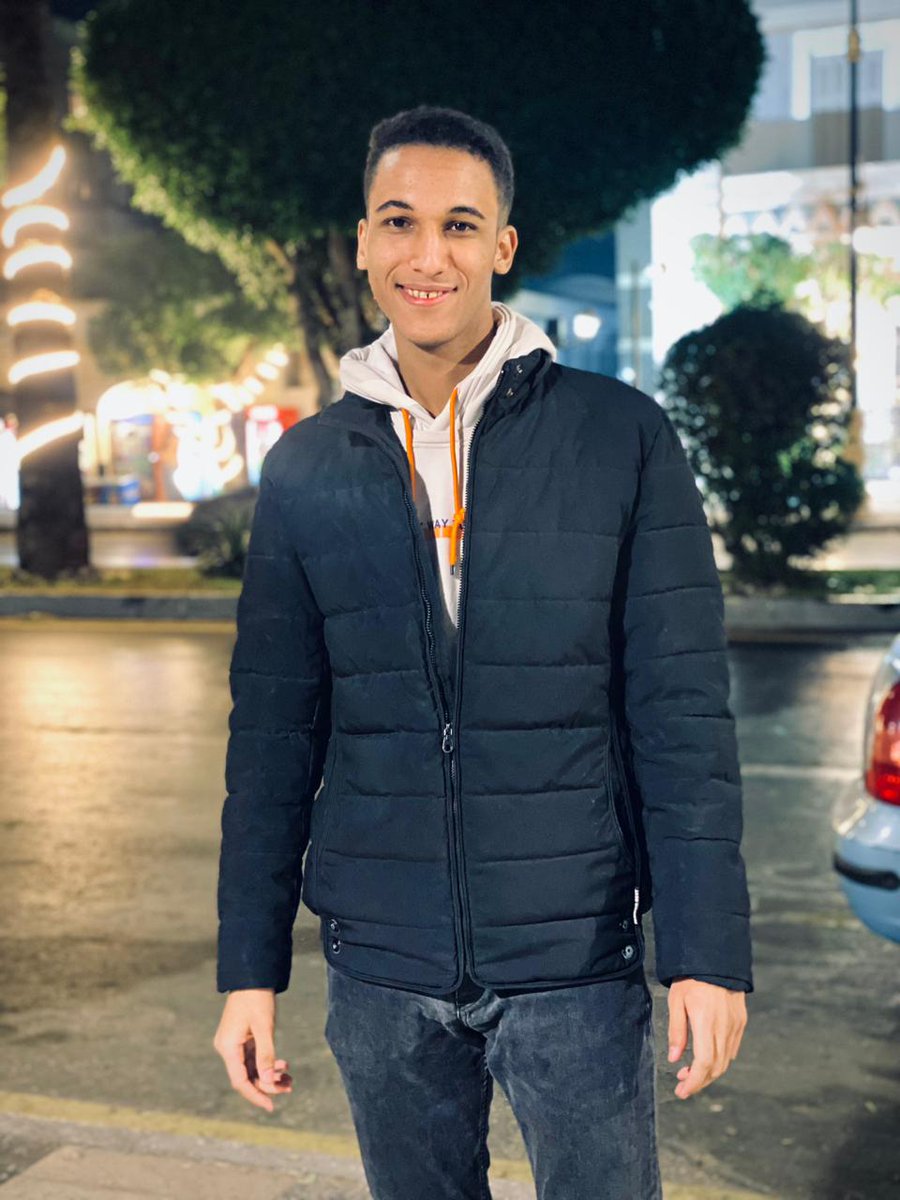 𝐓𝐡𝐞 𝐨𝐧𝐥𝐲 𝐦𝐚𝐧 𝐰𝐡𝐨 𝐢𝐬 𝐛𝐞𝐭𝐭𝐞𝐫 𝐭𝐡𝐚𝐧 𝐦𝐞 𝐢𝐬 𝐦𝐞 𝐢𝐧 𝐭𝐡𝐞 𝐟𝐮𝐭𝐮𝐫𝐞 .