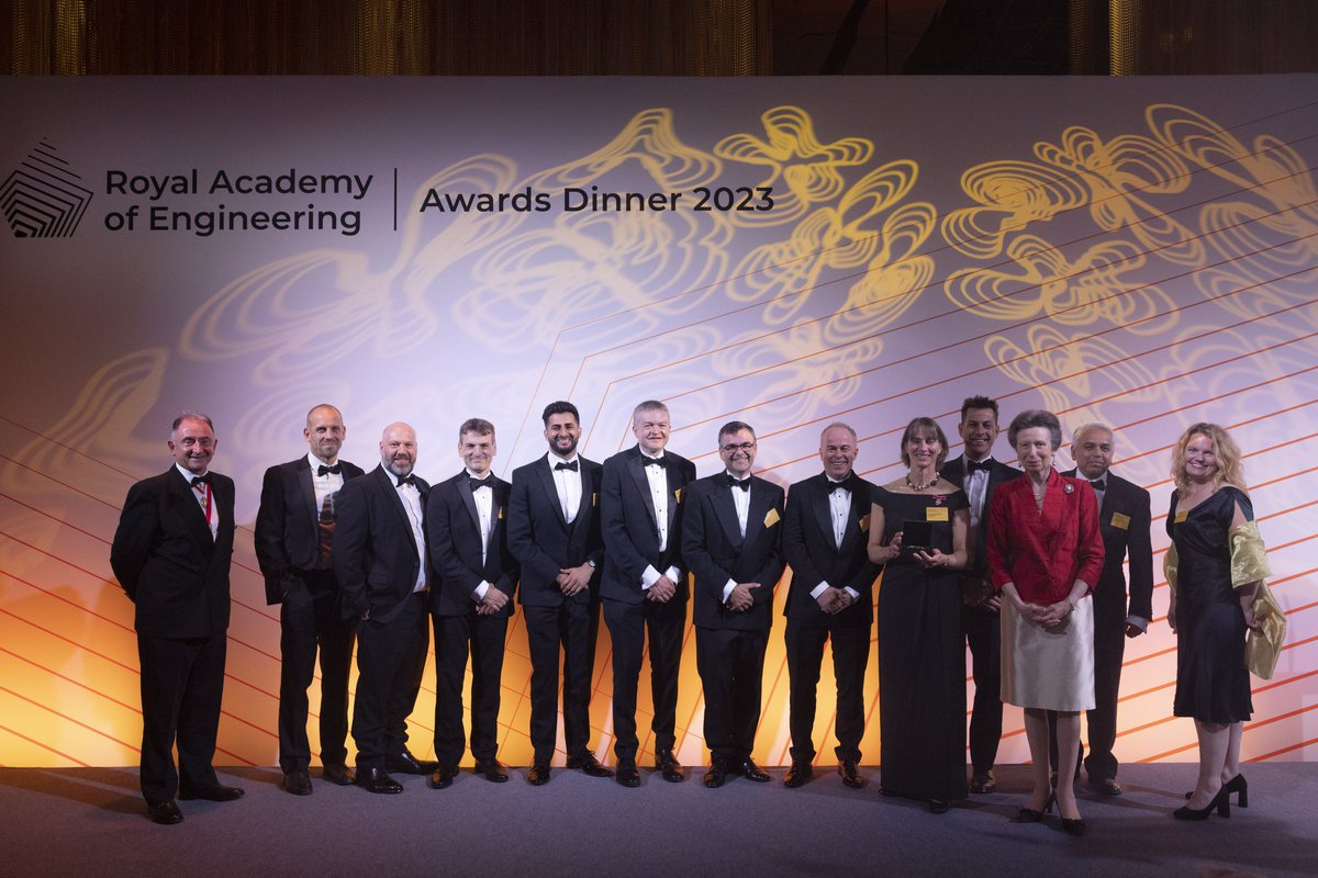RAEngNews's tweet photo. Back in July, HRH The Princess Royal presented @CeresPower as winner of our most prestigious #MacRobert Award
  
Discover how their clean energy technology, including fuel cells and electrolysers for green hydrogen, will help our journey to net zero🥇

https://t.co/5jGnjOoBhG https://t.co/deURu2yegT