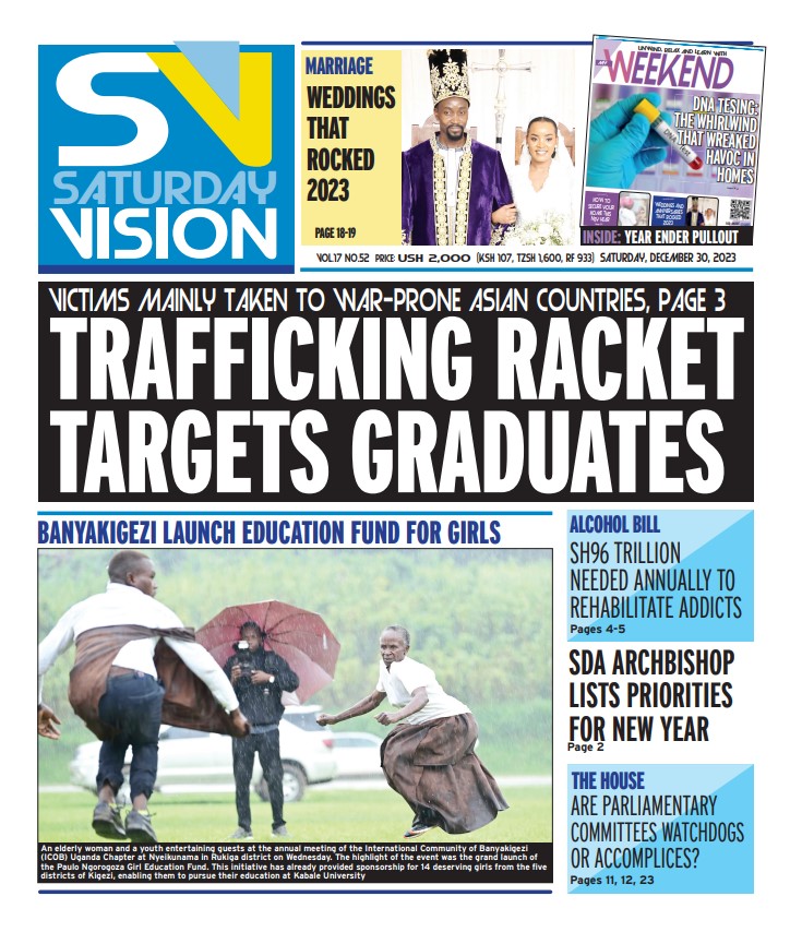 StuartYiga's tweet photo. Trafficking racket target graduates, taking them to Asian countries.
Find out why in your #SATURDAYVISION, #BUKEDDE.
@BarbaraKaija @nyamadon @newvisionwire @MlLefranc @buitengebieden @HEBobiwine @KingNadiopeIV @MathiasMpuuga https://t.co/2G7xzpGLU8