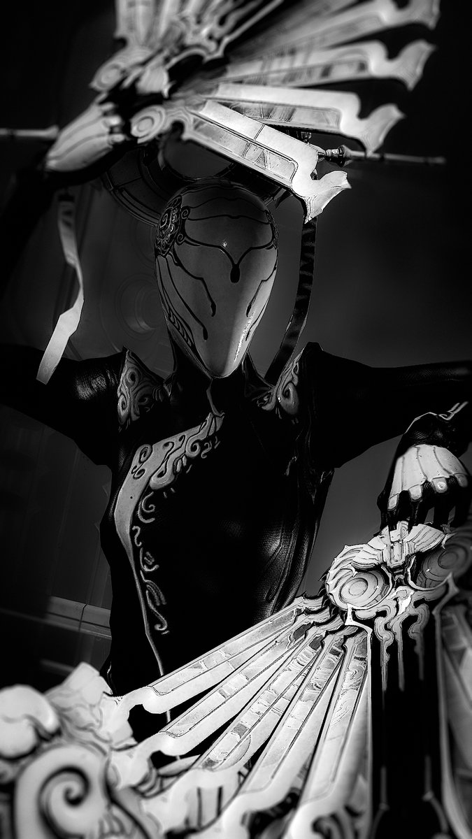 entiuswarframe's tweet photo. "Blessed Flamenco" Trinity Strega + Vericres

❤️ like/follow for more quality warframe captura content! :)
❤ what frame would you like me to captura next? ;)

#tennocreate  #warframecaptura #VirtualPhotography https://t.co/qJWfSuqJ5H