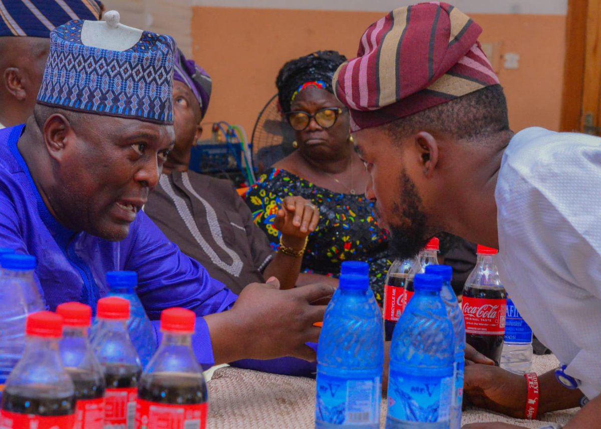 mukailaafeez02's tweet photo. Our boss, Our Team leader, our Most Distinguished Secretary To Osun State Government @OsunSSG Alh Teslim Adekunle Igbalaye #Bibire https://t.co/db2GL7Sq7x