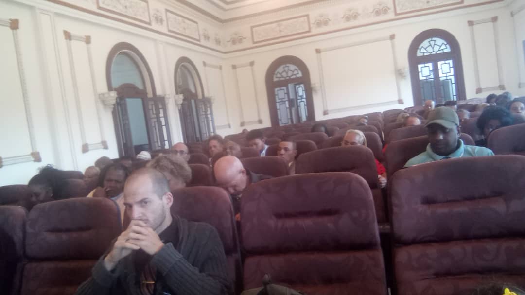 Sesiona la Asamblea Municipal del #PoderPopular del Cerro.