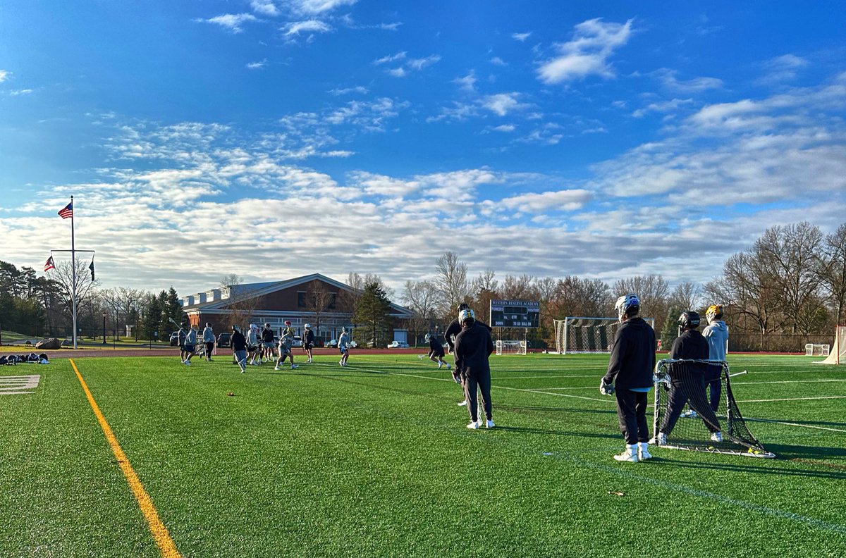 Happy New Year from BelieveLand 🦴

CSU, Denver, Fairfield, Marist, Michigan, OSU, Richmond, St Joes, Utah

Uindy, Walsh, SCAD, 

Capital, Denison, F&amp;M, Lynchburg, Roanoke, Tufts, Wooster

Maryland, Lafayette, Palm Beach…

#MuniLot