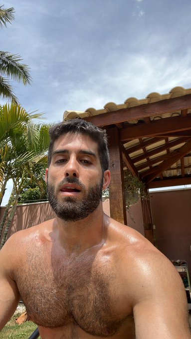 See y&rsquo;all in 2024&hellip;  ✌️out https://t.co/W8hpt29sQP