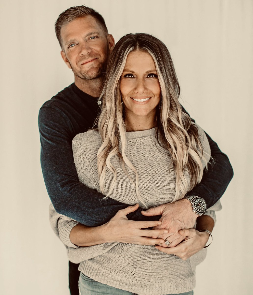 Jason and Tori Benham tweet media