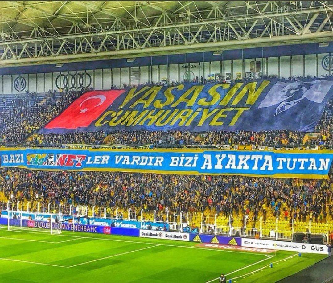 fenersportscom's tweet photo. ATATÜRK’E TAVİZ ÜLKEYE ŞEHİTLERE BU HALKA İHANETTİR. https://t.co/klXqmwQAvT