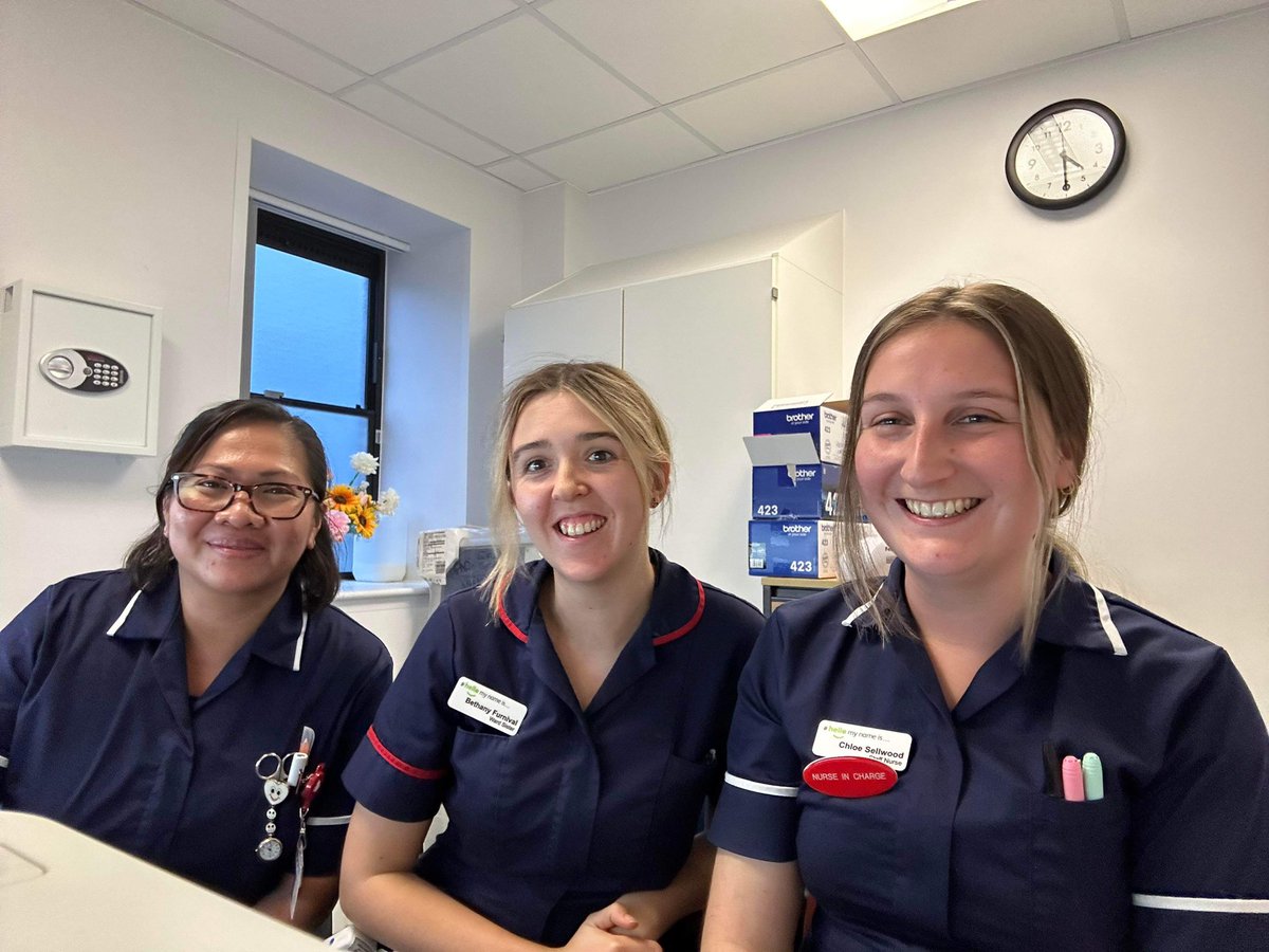 Team Kerensa #UEE ✨ so incredibly grateful to work alongside these amazing humans looking after a very special patient group 🩵💙🩵💙 @MatronBudds <a href="/Lukemchaz/">Emma Bellamy</a> <a href="/PUNC18_Chloe/">Chloe Sellwood</a> <a href="/RCHTWeCare/">Royal Cornwall Hospitals NHS Trust</a>