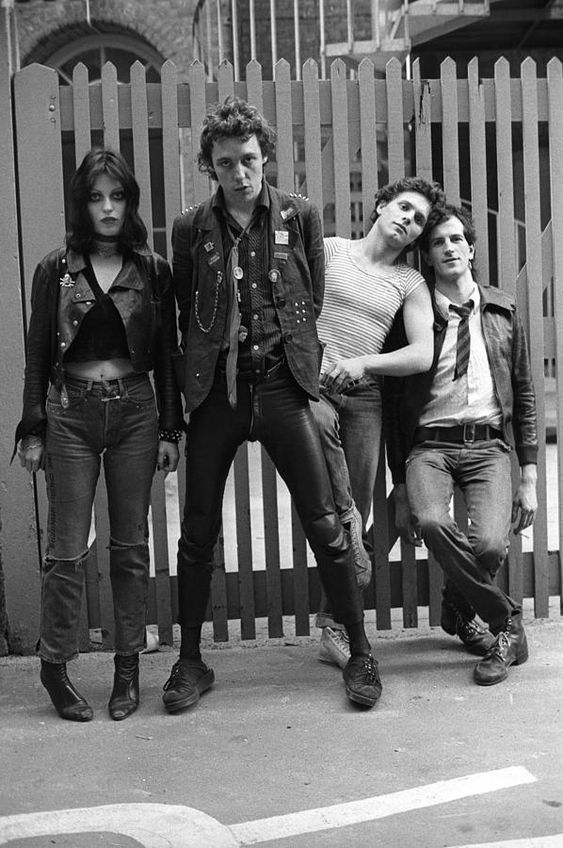 The Adverts. Photo by Erica Echenberg

#TheAdverts #70s #70smusic #70srock #punk #newwave #postpunk #rock #rockmusic #music #alternativemusic #alternativerock #musicphoto #rockhistory #musichistory