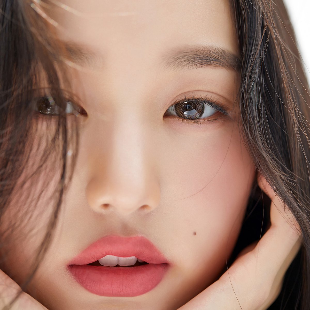 SeoulBot is LIVE

Seamlessly trade and transfer Solana tokens on Telegram ⚡️

Custom endpoints for MEV protection 🪐

Burn $KPOP 🔥

t.me/seoulanabot