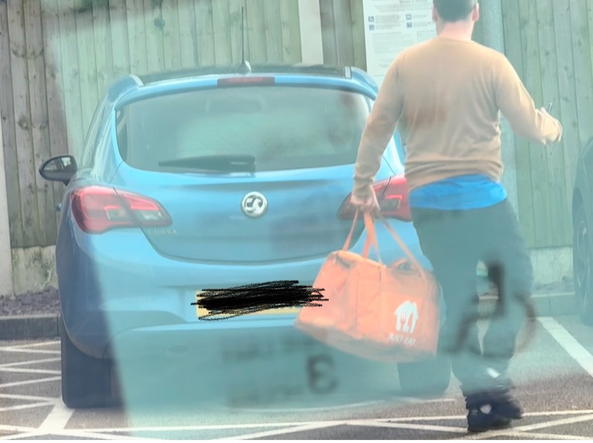 Inthought13's tweet photo. @JustEatUK @GermanDoner_UK shocked at such behaviour in #dover parking in a disabled bay
I the driver on behalf of my son a full time wheelchair user
Ur employee smirking walking by knowing we need a bay
Had 2 sit &amp; wait his return
I have his registration!Get in touch
#disabled https://t.co/Vq0L0htZlu