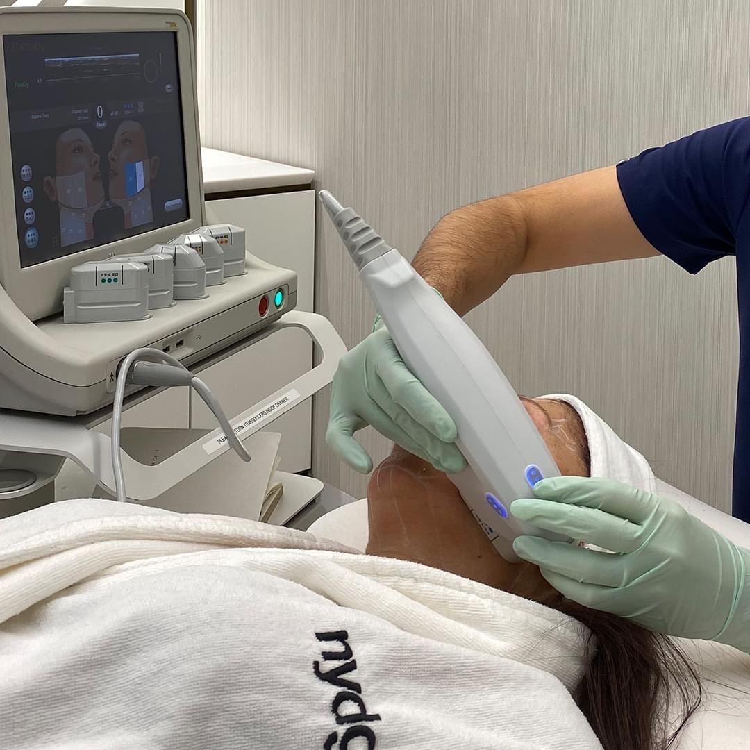 NYDermGroup's tweet photo. Ultherapy is a noninvasive skin procedure that uses small bursts of energy to disrupt collagen. It is the only procedure to use ultrasound, which allows us to see the layers of tissue during treatment and ensure the energy is delivered precisely to where it will be most effective https://t.co/n0lyCnwPPc