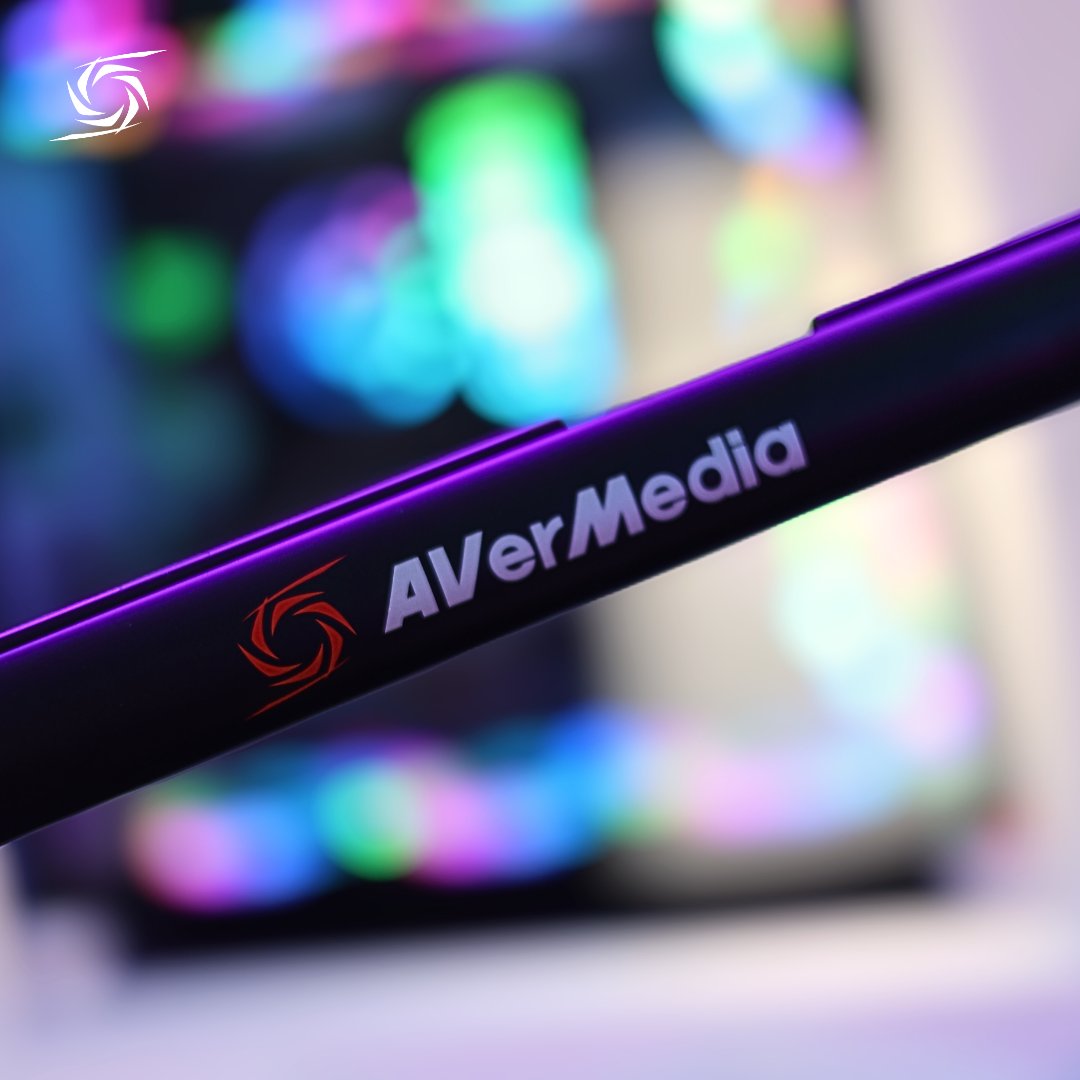 AVerMedia_DE's tweet photo. Rocke dein Set-up mit dem Live Streamer Arm BA311! 💪🕹️ Flexibel, robust, bereit für den Sieg! 🚀 Denkt an unser #Weihnachtsgewinnspiel unter unserem Post vom 22.12.23. Macht schnell noch mit und holt euch den Gaming-Boost! 🎅🎮 #StreamLikeABoss #BA311 #GamingSetup https://t.co/wNXe2fVTic