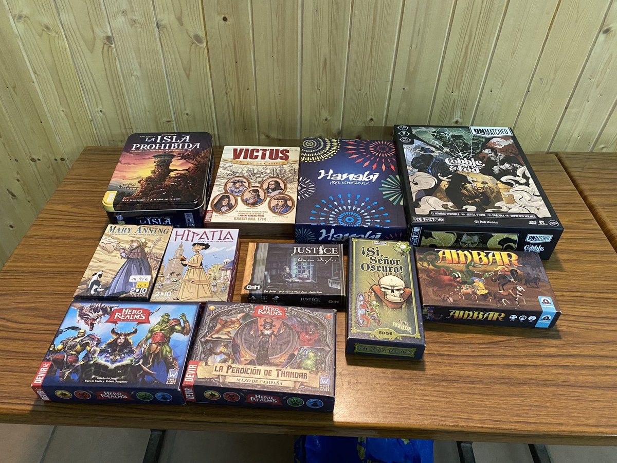 AvuiNoBridge's tweet photo. Volem diiiir…

TOT PREPARAT!! 🎲😅😂 https://t.co/zW2L2xJfqE
