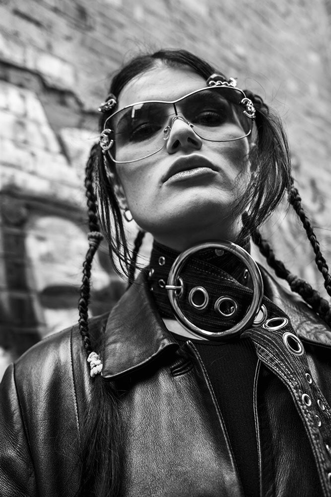 Someone told me this portrait of Natalie from The Red Stains was the best photo I ever made. It’s up there even if I say so meself. And it’s in my exhibition at Manchester Central Library 12 Jan - 31 March.

#photography #photographylovers #portraitphotography <a href="/theredstains/">The Red Stains</a>