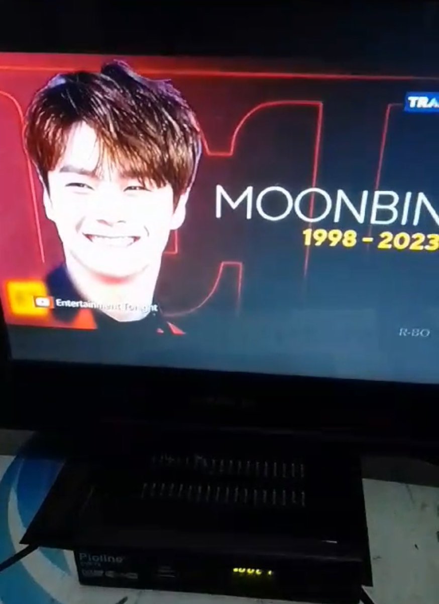 ika_zean's tweet photo. Dgn hormat kami meminta utk berita ini jgn prnh diupload atau disebarkan lagi ke seluruh platform kalian krn ini tidak berdasar!
Kalian memberitakan #MOONBIN meninggal bundir?
Darimana beritanya, apa kalian sdh dpt pernyataan resmi dr keluarga/agency?

@Trans7OnTheSpot  @TRANS7 https://t.co/8q8xvHp5RD