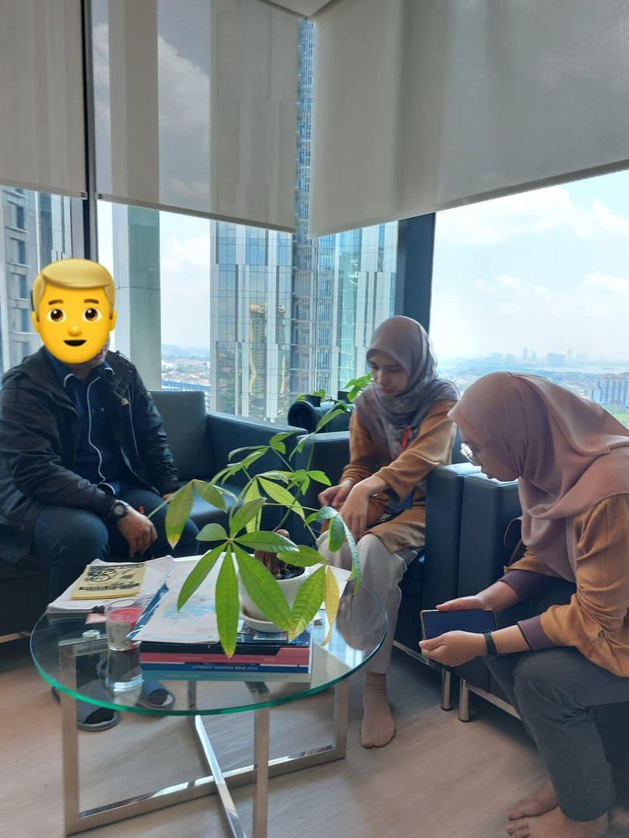 IPMEnquiry's tweet photo. 👥 Meeting with building department officer for upgrading work renovation project! ✌️✌️😎😎
#IPMProfessionalServices #EngineeringConsultant #ArchitectureConsultant #DesignConsultant #BuildingApproval #SubmissionServices #BuildingPlan #DesignServices #UpgradingWork #RenovationJob https://t.co/HLWSgdxW4f