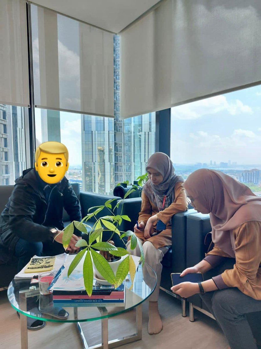 IPMEnquiry's tweet photo. 👥 Meeting with building department officer for upgrading work renovation project! ✌️✌️😎😎
#IPMProfessionalServices #EngineeringConsultant #ArchitectureConsultant #DesignConsultant #BuildingApproval #SubmissionServices #BuildingPlan #DesignServices #UpgradingWork #RenovationJob https://t.co/HLWSgdxW4f