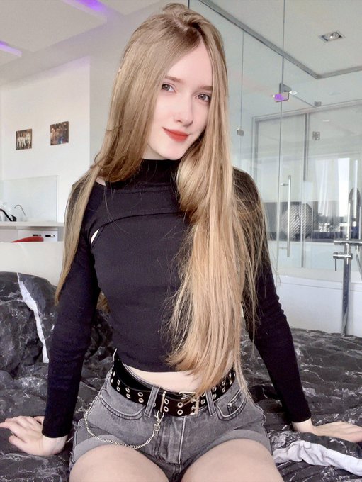 Morning ☕ https://t.co/5XLjiDD0Dh