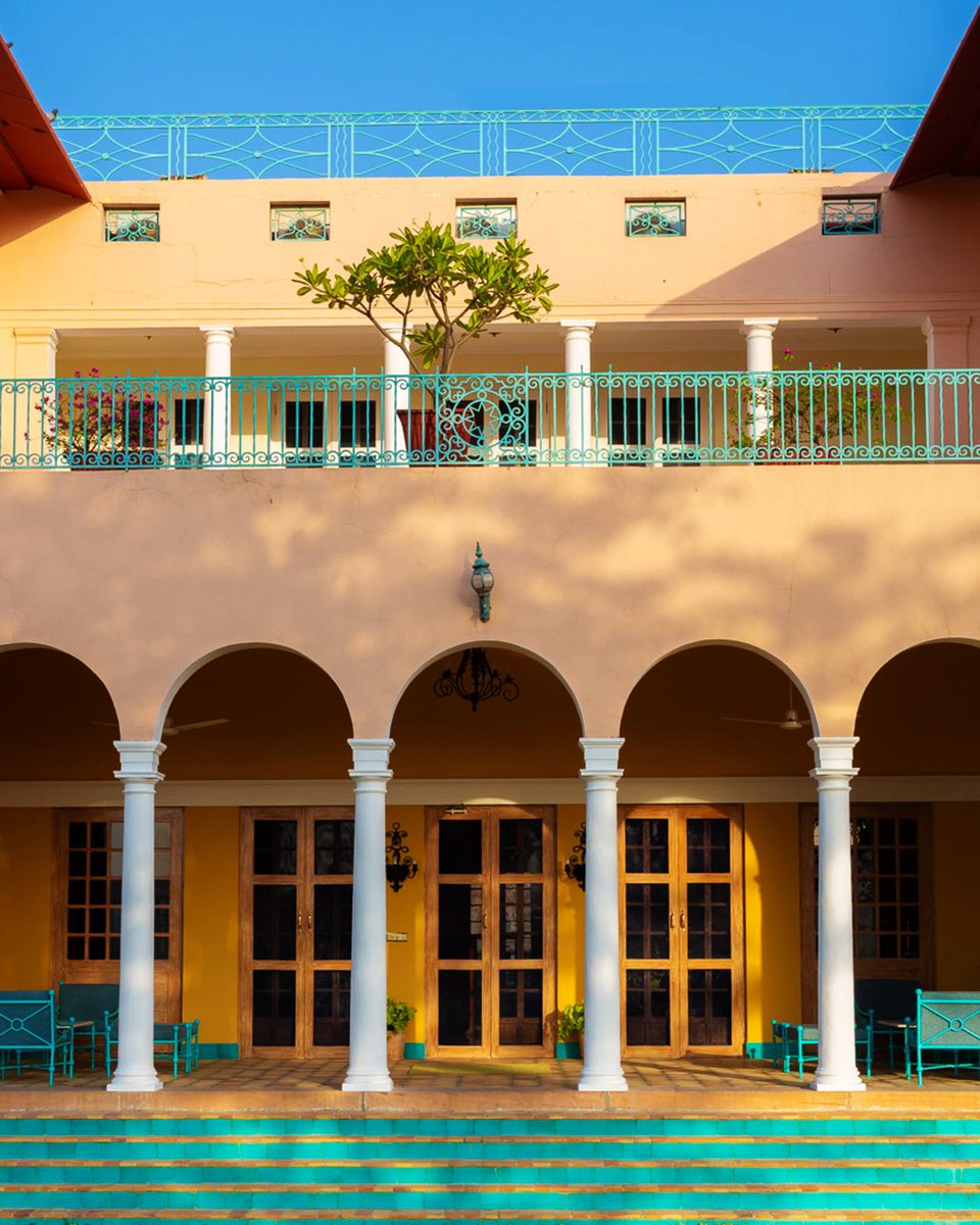 RamgarhLodge's tweet photo. An abode of calm and peace, nestled amidst the lush bucolic outskirts of the Pink City — grab a paintbrush to preserve picturesque palettes as your inner artist finds a muse in this pristine haven.

#RamgarhLodge https://t.co/0ptEuLMaLX