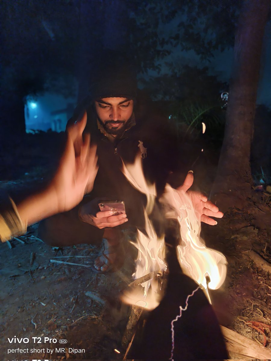 AbSandeep3's tweet photo. It's always those beggars whenever Winter receives genuine praises from people in the industry https://t.co/fBovDj5xAg