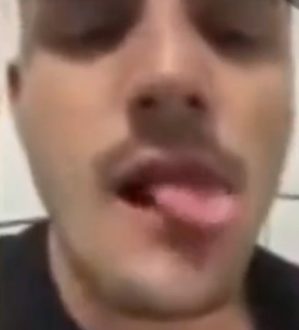 mikemullerrr's tweet photo. @stranwberryes E de quebra ainda vai ganhar um processinho! Mirrou na A Fazenda e acertou no Cidade Alerta. https://t.co/bJQxwEi6ZH