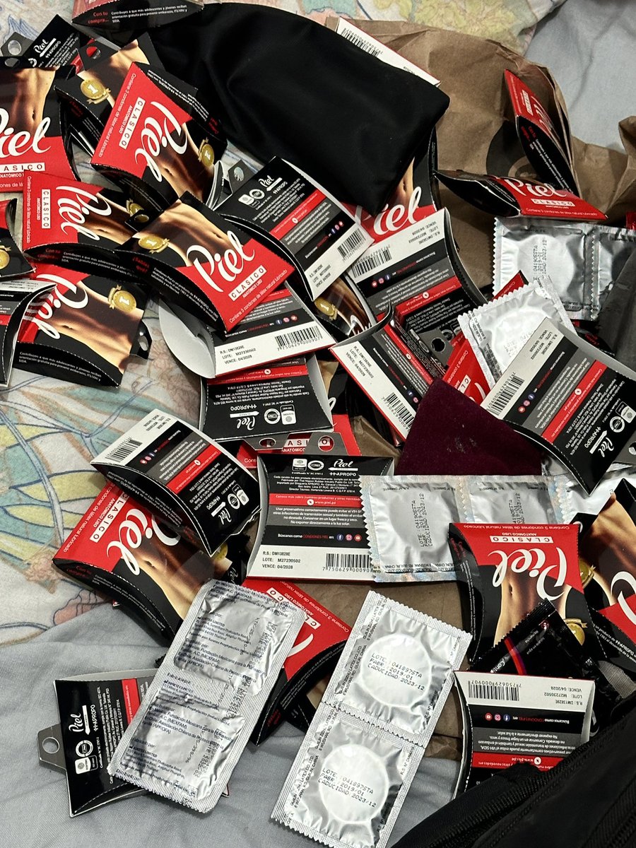 Gustaizaguirr3's tweet image. Ni con quien usarlos