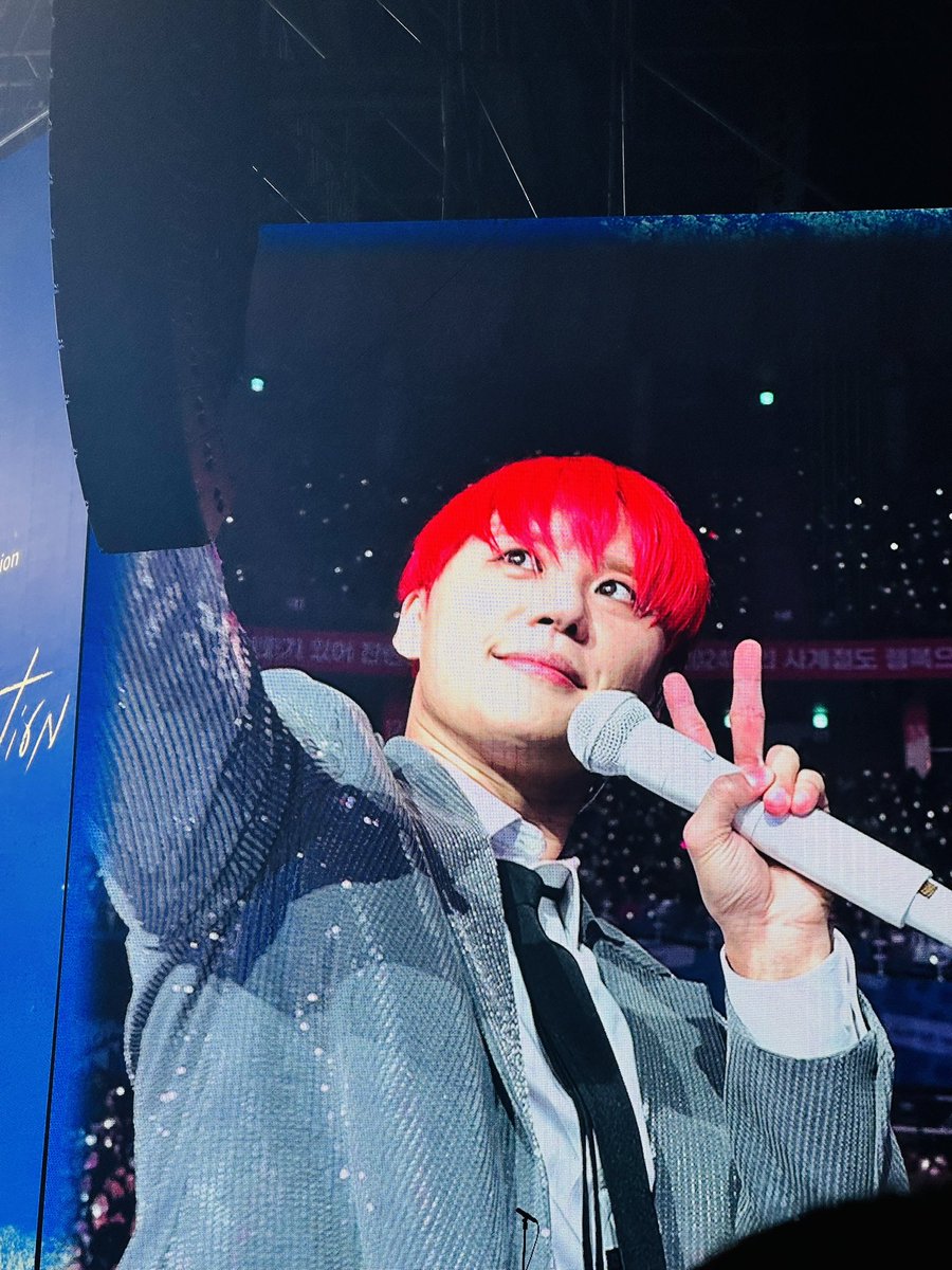 blu_XIA's tweet image. 아 예뻐