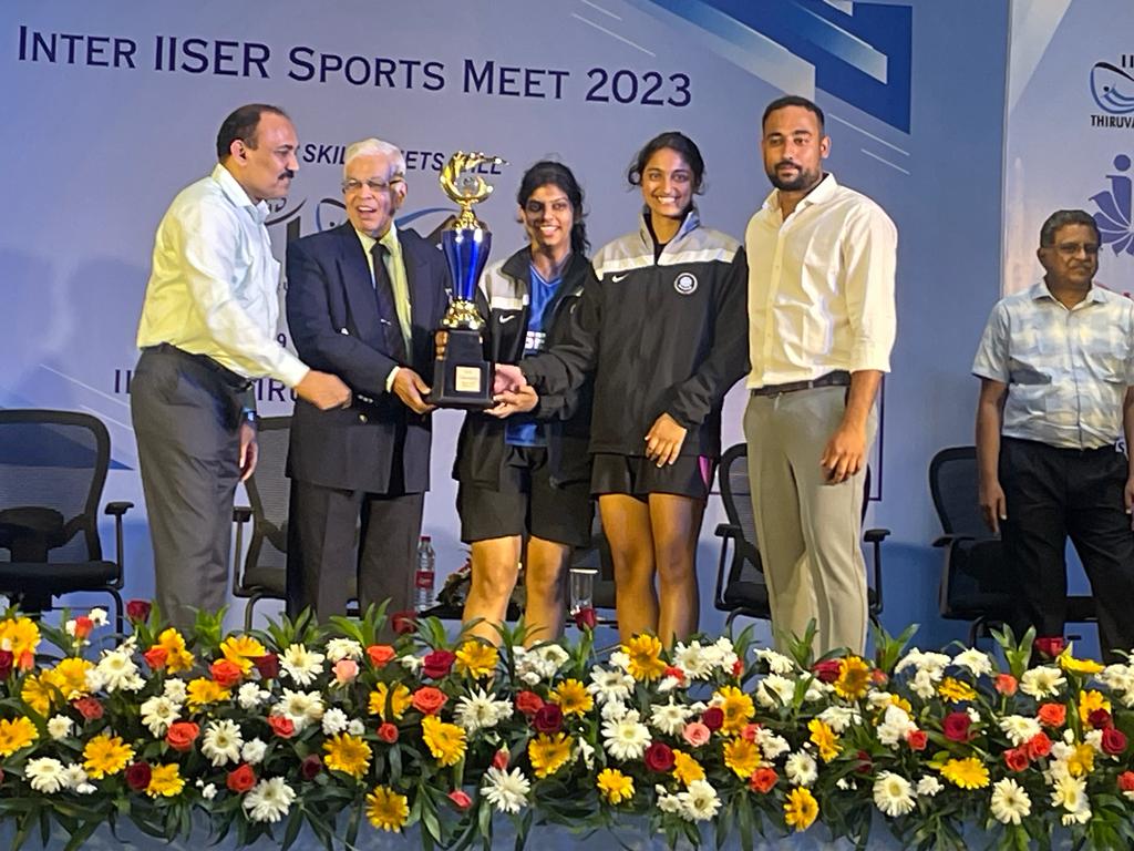 pathaksandeepk's tweet photo. INTER IISER SPORTS MEET (IISM) 2023 at IISER TVM:
Defending champion IISER Bhopal is Overall Champion again in 2023 🏆. Many many congratulations 🎉🎉 Team IISERB
@iiserbhopal #iiserb #iiser #sportsforexcellence https://t.co/ZowvnzWnWz