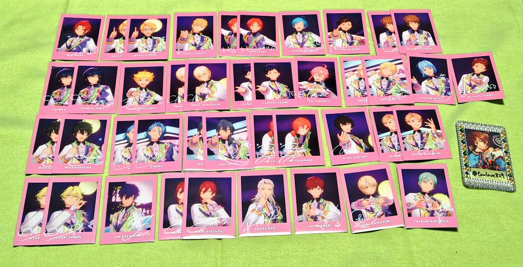 toulove829's tweet photo. 【交換】あんスタ/ぱしゃっつ/8周年

求）斑、敬人1 

譲）真緒、真、薫、ひなた、奏汰、鉄虎、翠、つむぎ、宙、英智、弓弦、桃季、なずな、創、光、みか、HiMERU、ニキ、レオ、凛月、嵐、日和、ジュン、茨、凪砂、一彩、藍良、巽

郵送のみ。
纏めての交換、ポスト投函可能な方優先。 https://t.co/tDe1ltQMjM