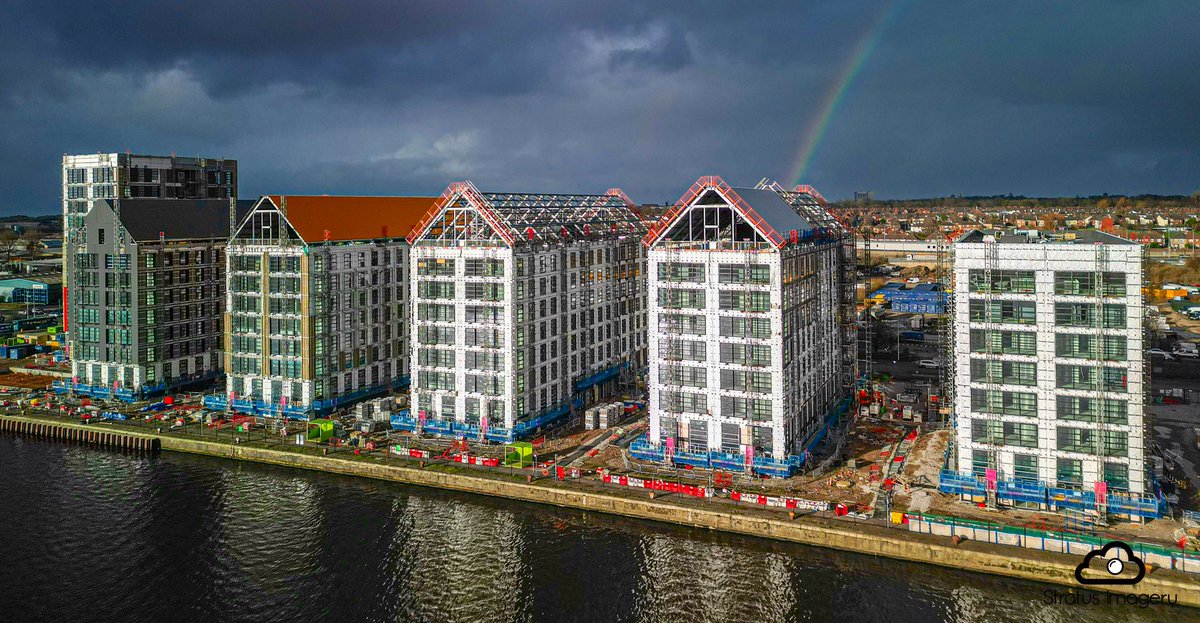 Last job of 2023 🫶🏻 stratusimagery.co.uk #wirralwaters #millersquay #Construction
