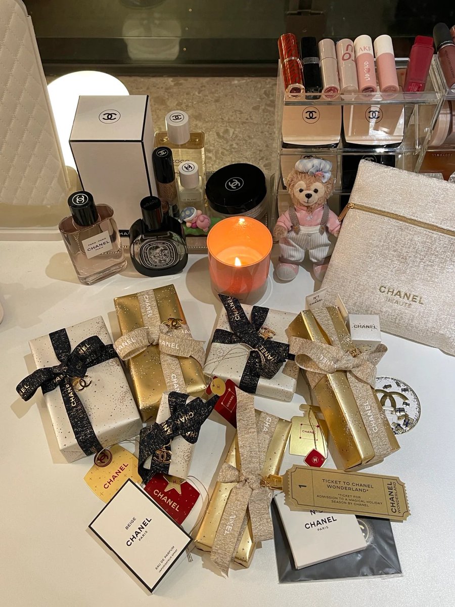 Nancy tweet media