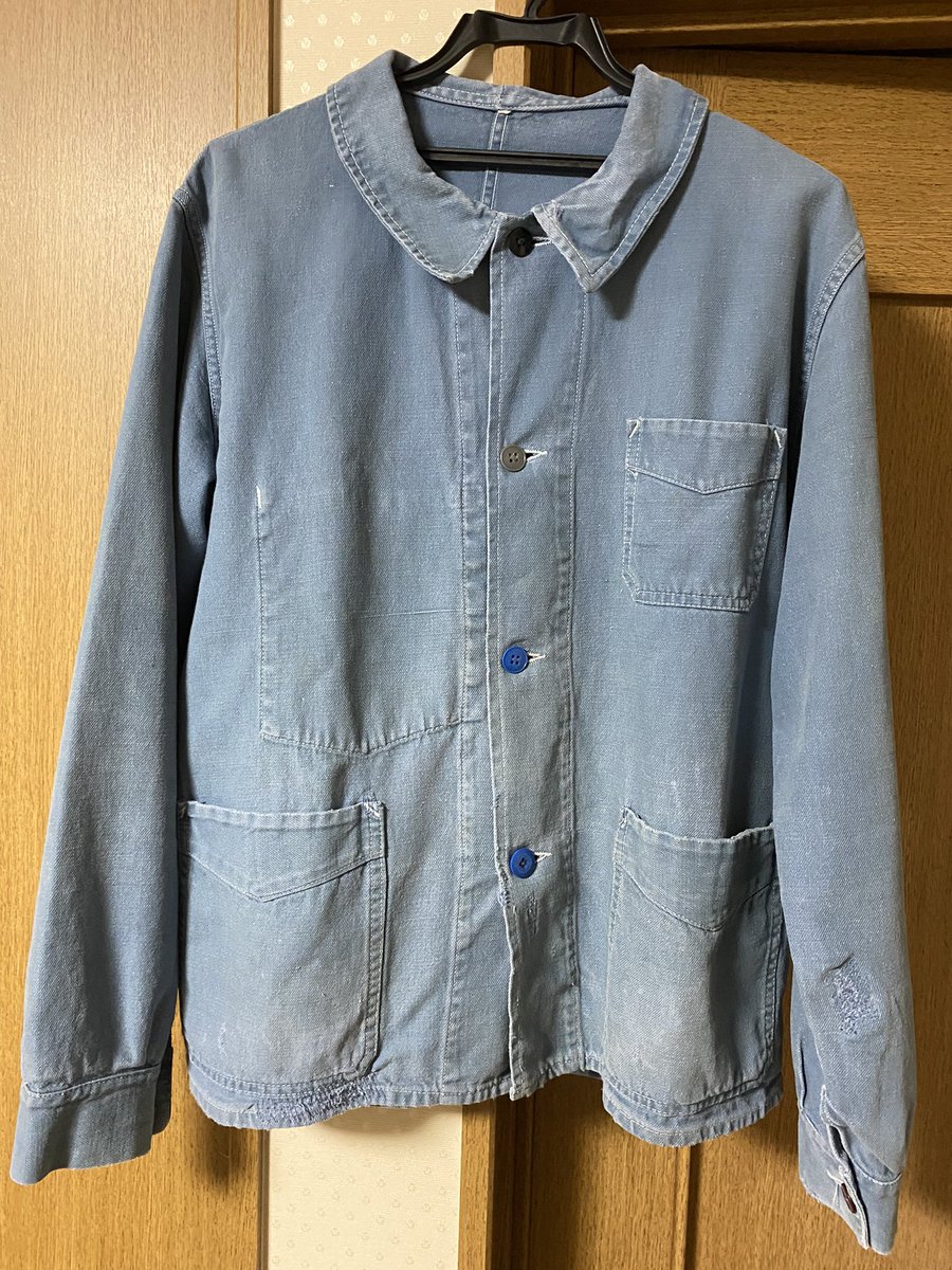 RcPo2SiKmyGzPw4's tweet photo. 仕事のストレスで服を買う
その服、今日も届く
おまえ、お洒落番長でも何でもないだろ
ただのおっさんが
ヤフオクで落札した感情を教えろ
わかりません
#60s ヴィンテージ フランス Vポケット カバーオール ワークジャケット ヨーロッパ 古着 ユーロワーク ビンテージ ジャケ
#FrenchWork https://t.co/FDPqxTbwcG