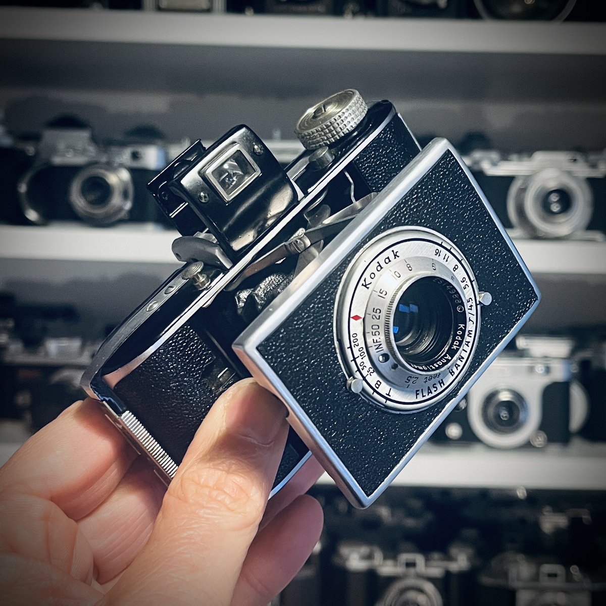 1948 Kodak Flash Bantam 

Visit the 99 Cameras Museum in Paris. 

The first museum where every #camera on display is purchasable in #NFT and grants ownership of a part of the physical cameras !
99CamerasMuseum.com

#photograghy #vintage #nftcollector #NFTCollection