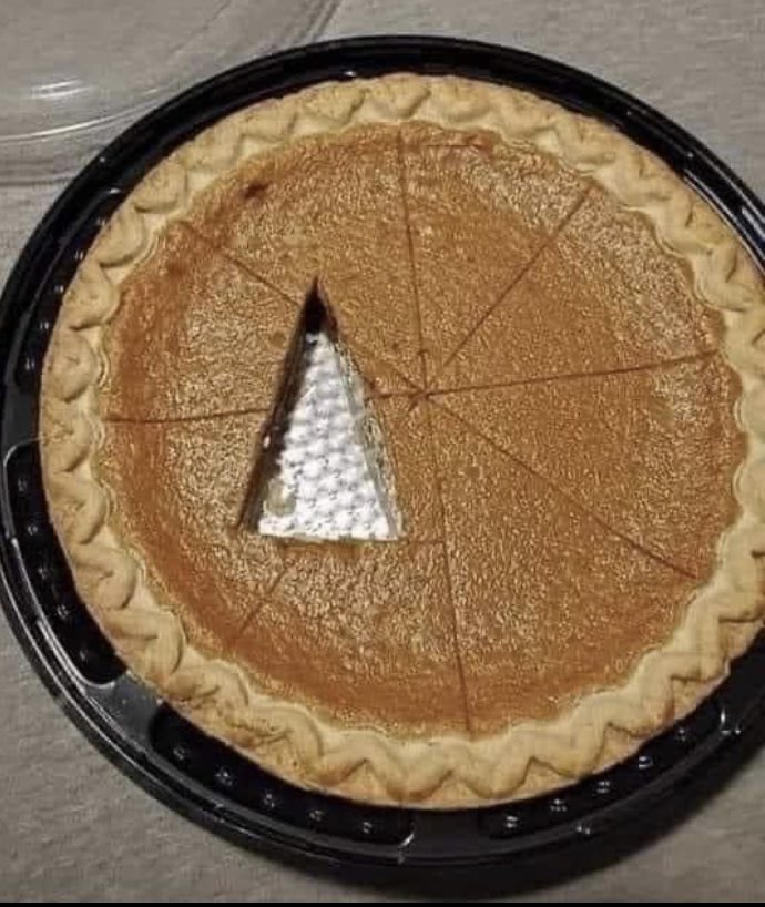Prueba gráfica de como el PSOE y el PP se quedan su trozo de tarta cuando no la parten ellos.