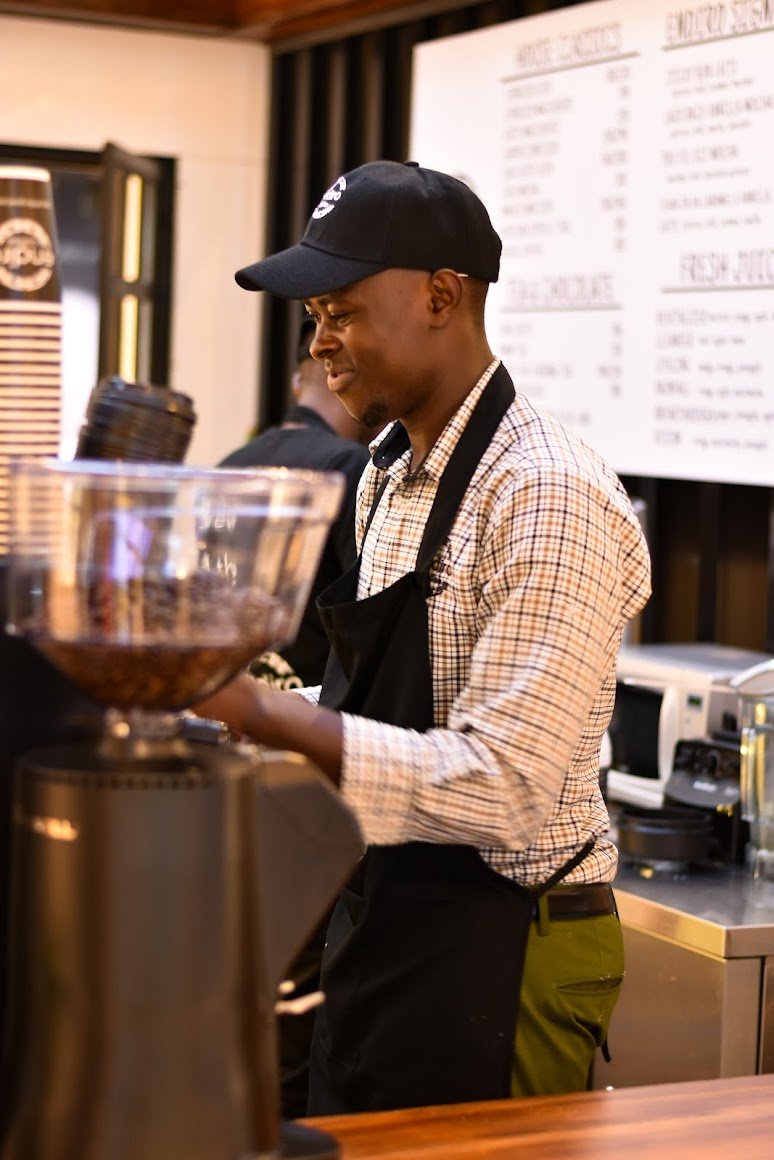 EndiroCoffee's tweet photo. Its another day in the year 2023 to bring you that smile through the freshly brewed cup of coffee.
Good morning.
#endirocoffee #brewgood https://t.co/YpWLz49c7E