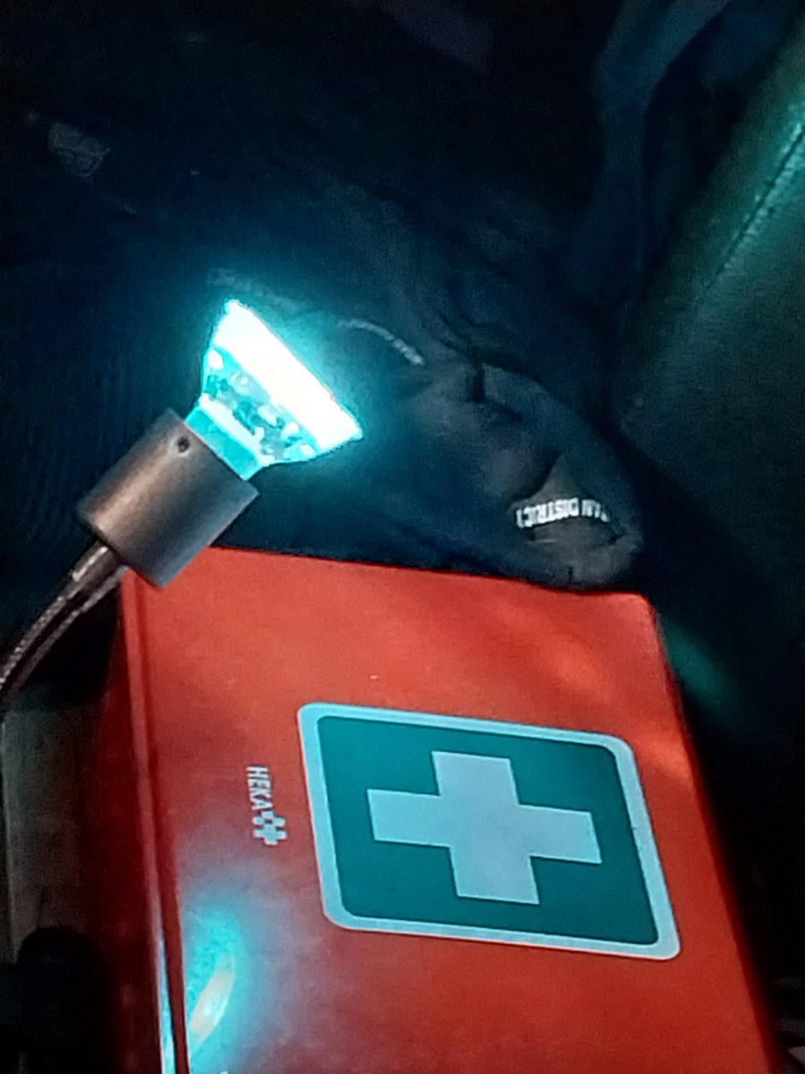 MYSTARCHANEL's tweet photo. During my OWN RADIOTHERAPY THREATMENENTS at #VERBEETEN location @JBZDenBosch COLORS AND LIGHTS COULD NOT AMUSE ME! AFTER A SMALL MISTAKE BY #CHRISTIAN USING A THERAPYLIGHT DURING NIGHT THIS COLOR MAKE ME HAPPY NOW! #EXTRAMINT #LIFE #UPGRADES @Dana62_online THE NEW #MINTGREEN ๐ฅฐ U https://t.co/cOhomf5d3V
