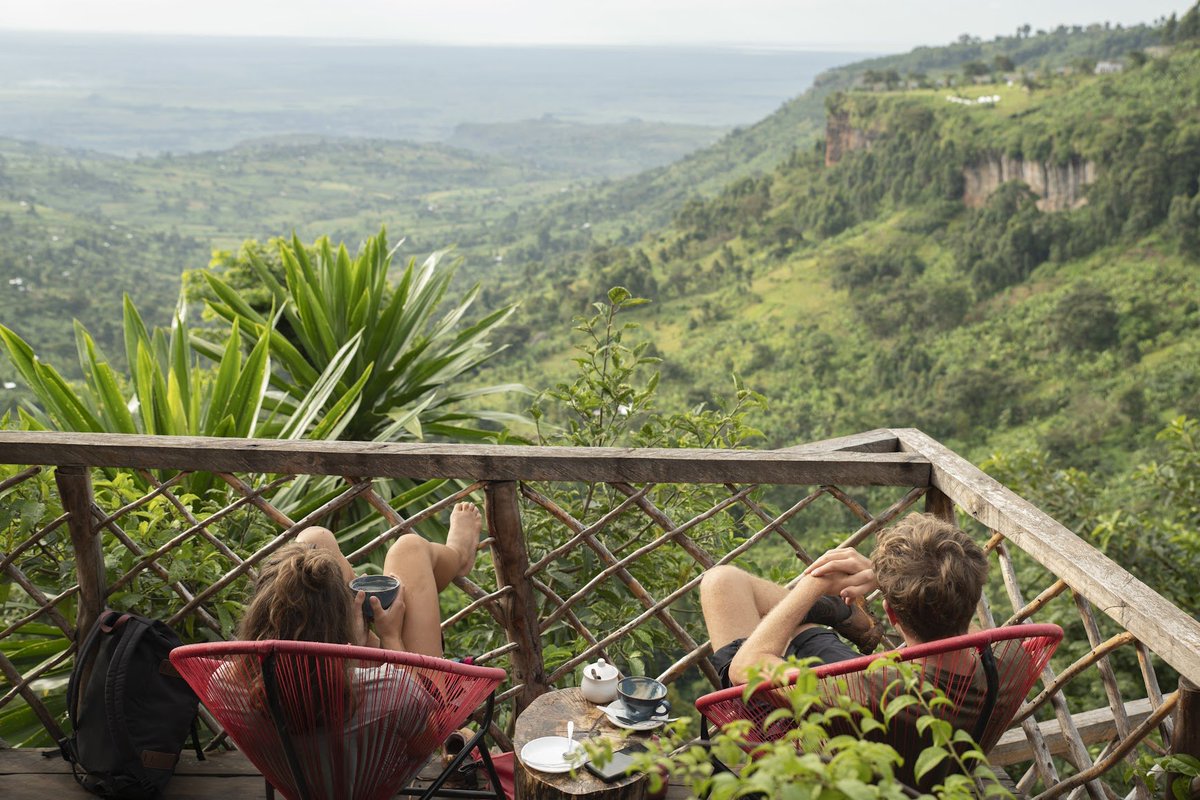 EndiroCoffee's tweet photo. looking at the year 2023 end. There is no better feeling than having a cup of coffee next to you as you cross to the year 2024.
visit Endiro Sipi to have this view.
#endirocoffee #brewgood https://t.co/iWDyjY1RjA
