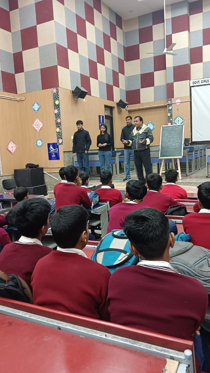 dk132016's tweet photo. @SCERT2021 l, @VidyanjaliDelhi, @durccwa, @DIETRNDELHI
#GBSSS NO. 1 KHYALA 1514003
#Teaching Language English
HOS- S.S. SANTOSH KUMAR
Vol- Khushi
Vid In- Balram Meena
Class - 9th
Stu-75
UDI- 07070111303
DURCC- Sneha Trivedi
CRCC Name- Ritu Bansal
Zone-14
Dist- WestA https://t.co/uX0Tp4Mt4o