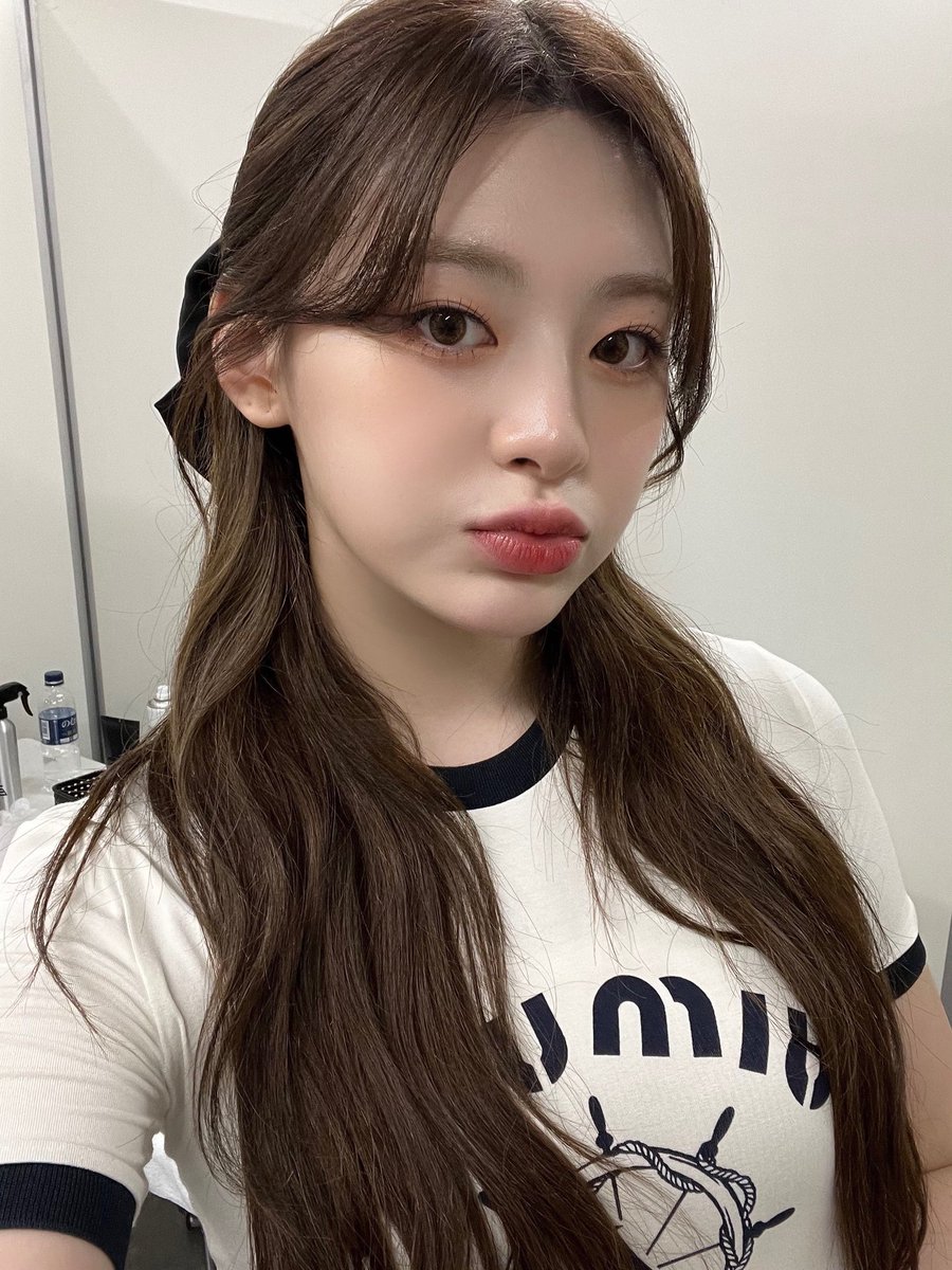 seeun. tweet media