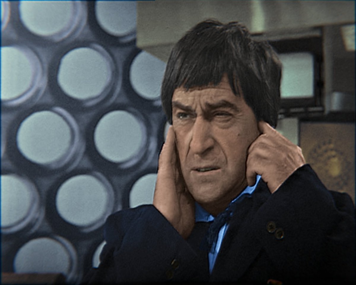 frombwtocolor's tweet image. "No! I must fight it!"  

#DoctorWho 
 #Colorization 
#Colourisation 
#PatrickTroughton 
#TheMindRobber

(No AI used here)