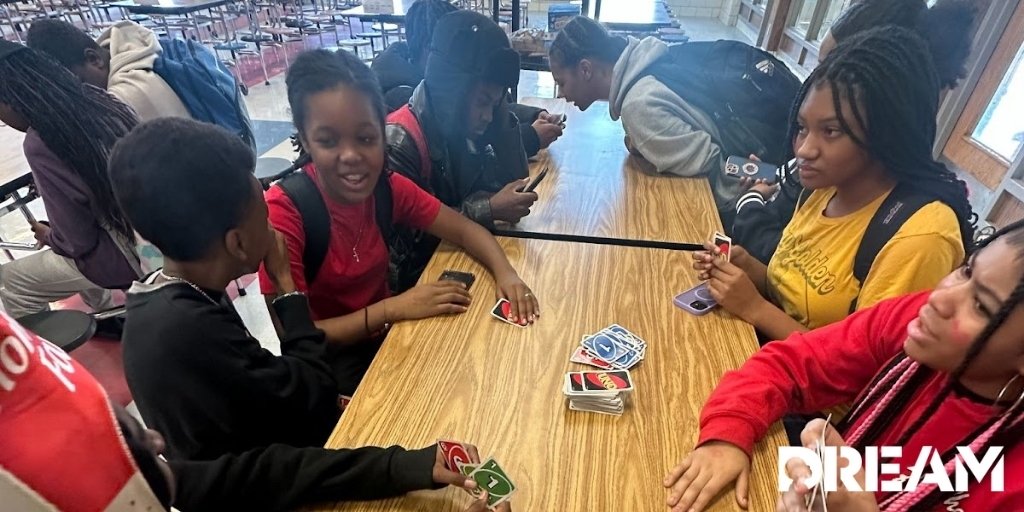 DREAM_ORG's tweet image. Fun Fridays at @OPS_NathanHale are spent with UNO competitions and continuous games of Knockout in the gym. 🃏🏀

#FunFridays #UNO #Knockout #DREAMOmaha