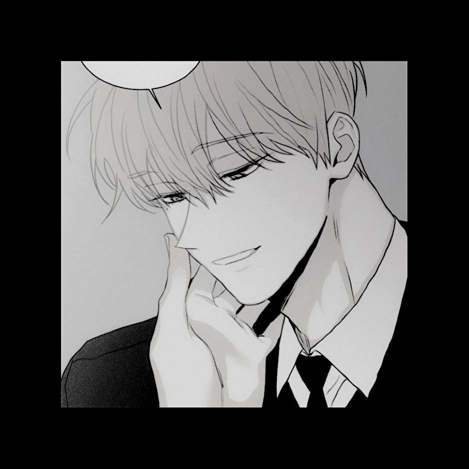 ㅤ
sempurna bila dipadukan dengan melodi dari piano yang menjadi pengiring. Air mukanya nampak dipenuhi rasa sendu untuk memancarkan arti sedih dari lagu yang mereka bawakan bersama. Kemudian ia menatap sang junior yang akan melanjutkan lirik bait berikutnya, Sapphira dan  +
ㅤ