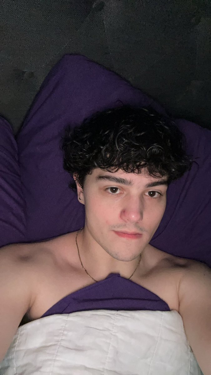 come cuddle w me after work?