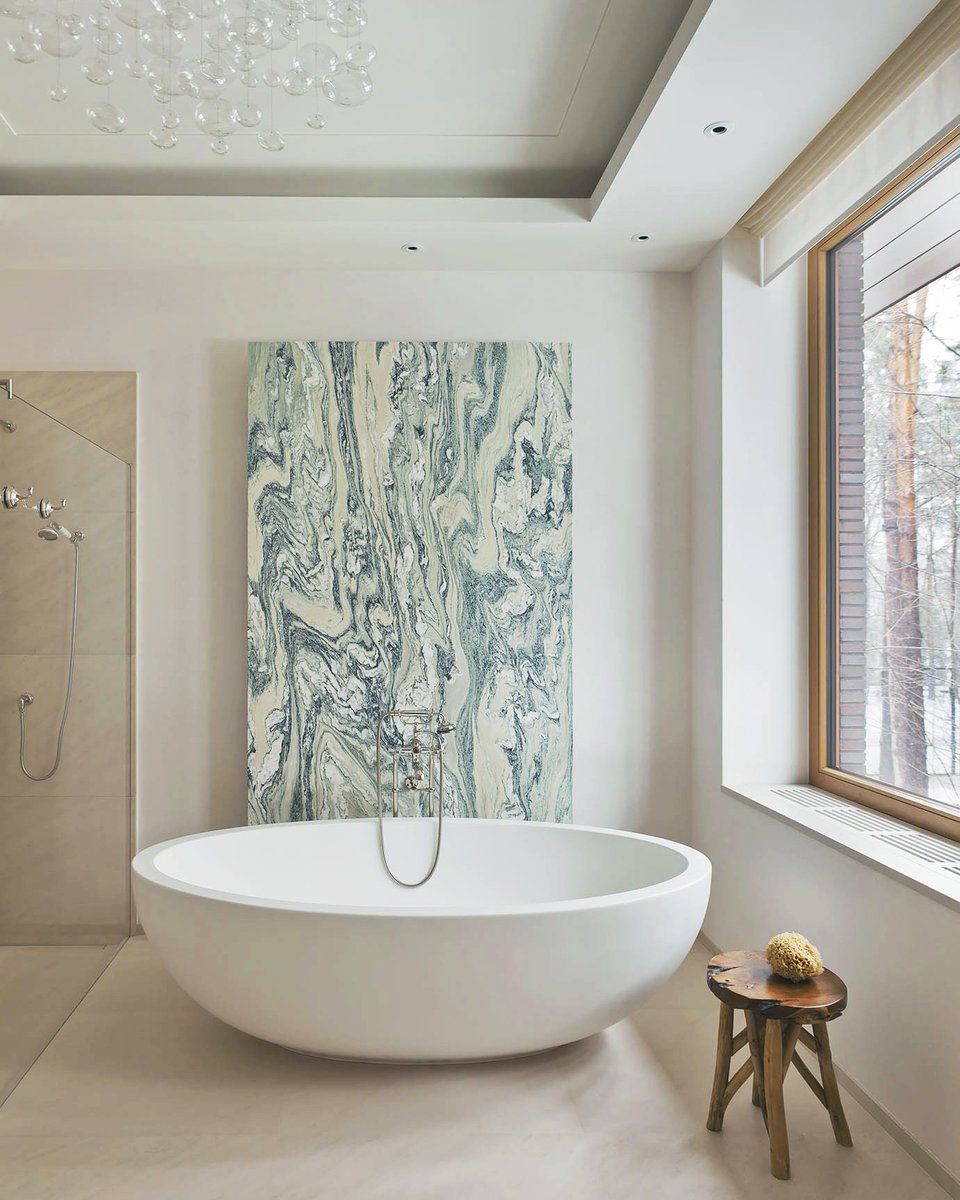 GenPlumbSupply's tweet image. Beautiful oval with an asymmetrical design, The Càssandra by #MTIBaths features a wider tub deck on one side. 

#finditstyleit #interiorism #styleyourspace #interiorinspiration #interiordecor #bathroombliss #njinteriordesign