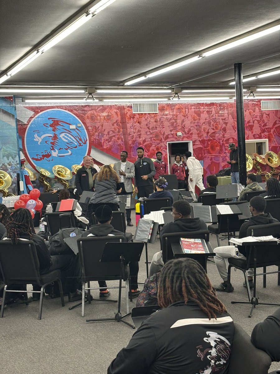 We want to give a huge shoutout to our own Talladega College Band as they go to London and show them what Talladega is all about. We want to wish you safe travels and an amazing experience on your trip. #GoTornadoes🌪️