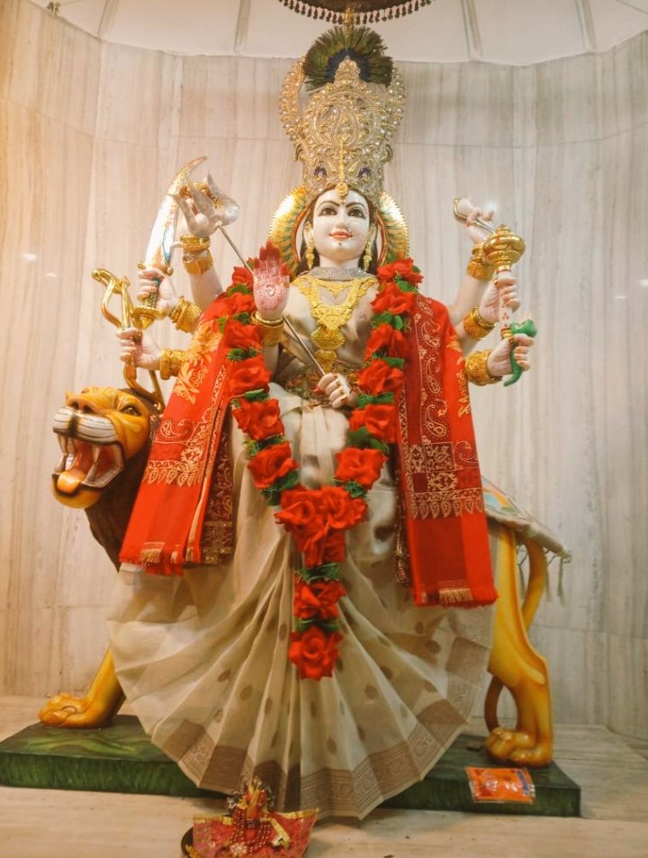 GuptaSocial's tweet photo. जय माता दी https://t.co/6yw6mJlELW
