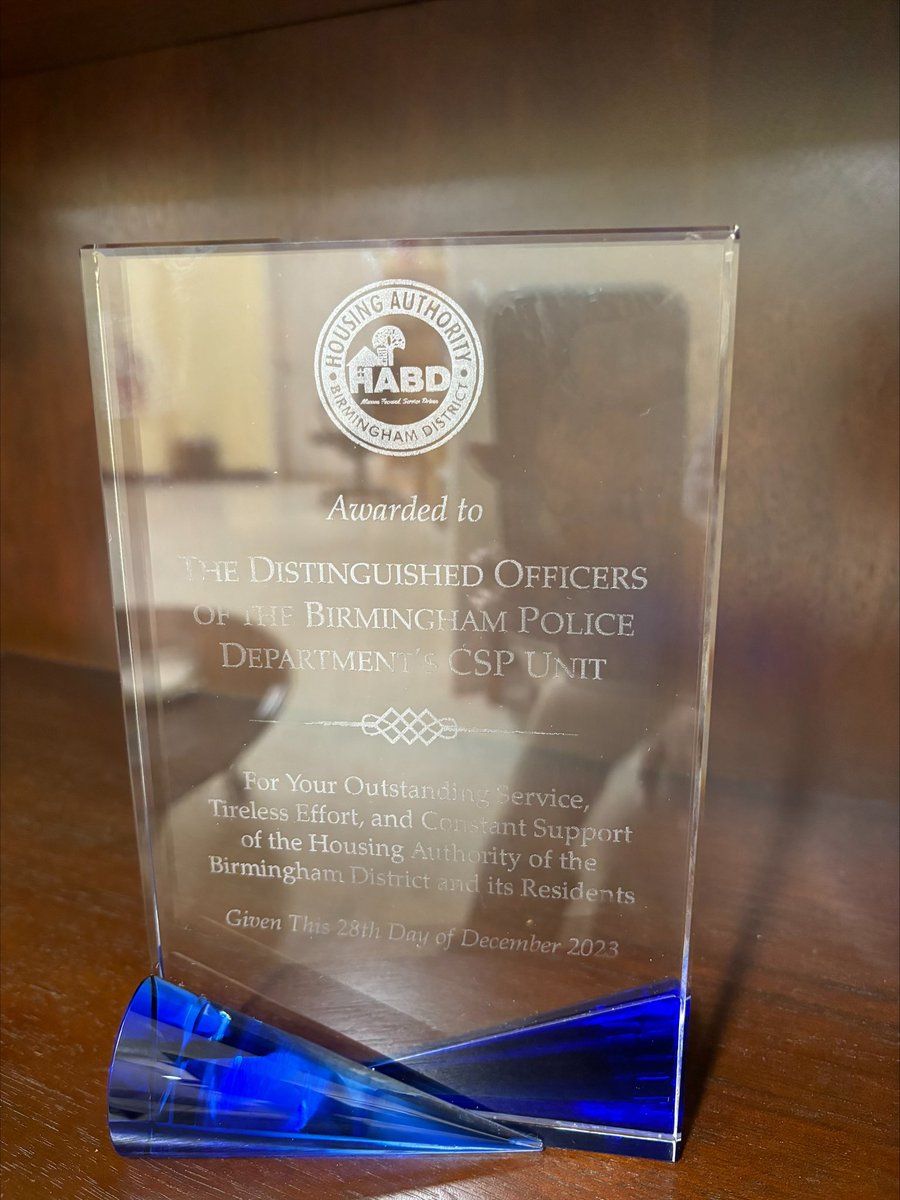 BhamPolice's tweet photo. The community within the Housing Authority of Birmingham District (HABD) communicated that efforts made by CSP made the community much safer and improved residents’ quality of life.
#commitment #excellence #integrity #jobwelldone #teamwork #commuitypolicing https://t.co/o7J6BH1cZU