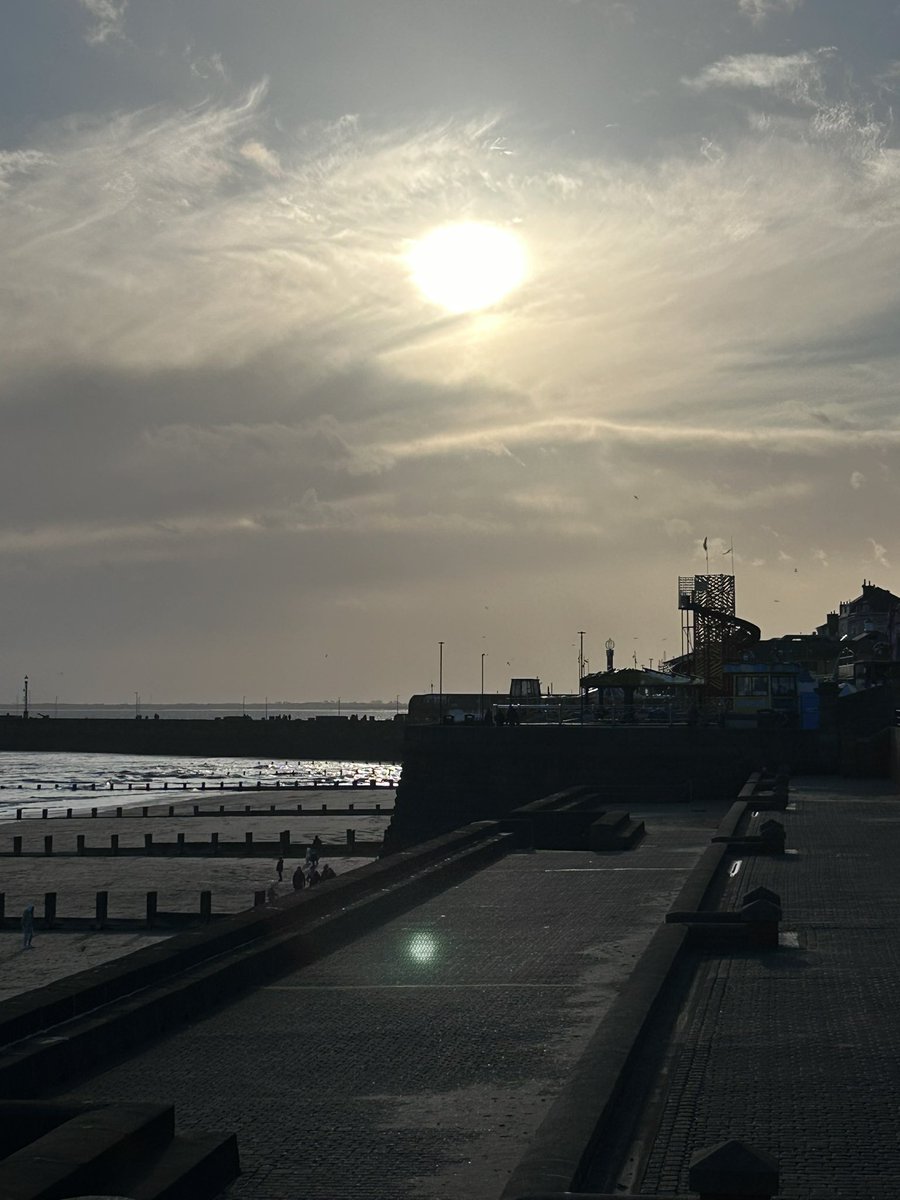 Short trip away and the sun has made an appearance. #yorkshiresunshine