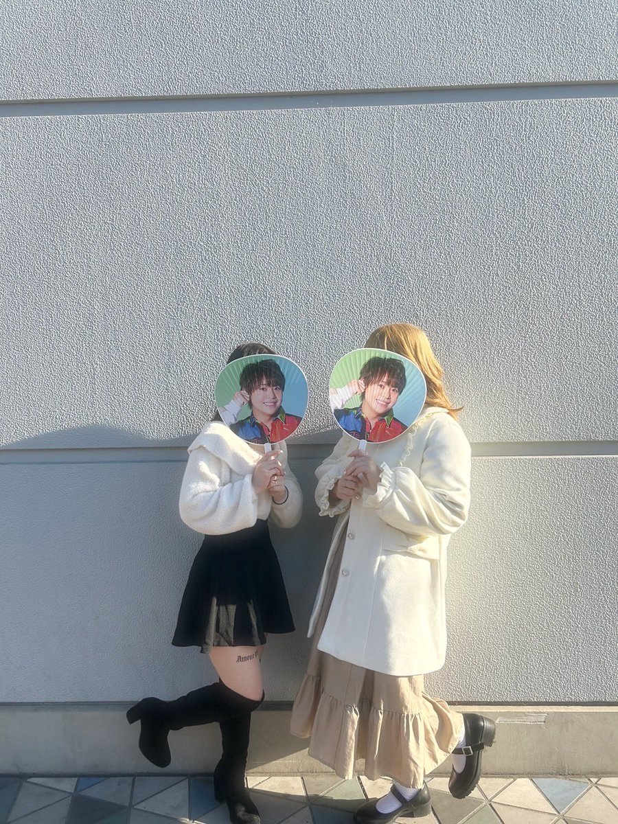 _05hn's tweet photo. 久々にツイートする気がする^^
有岡さんとても可愛かった今年も会えて良かった🥲♡ https://t.co/RyQzbBgwqg