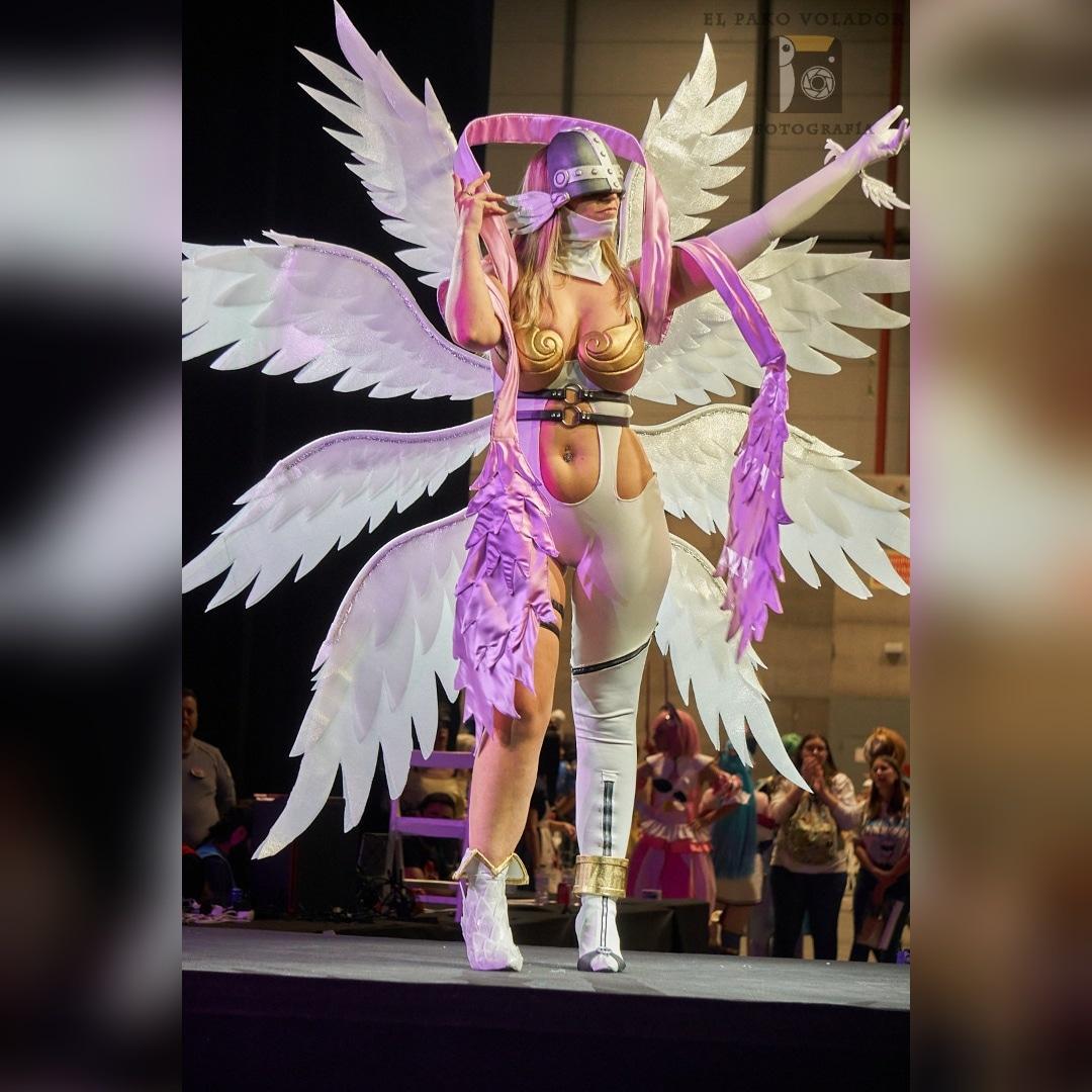 Rocio_monda's tweet photo. #angewomonCosplay https://t.co/Ir4Wsj9Qs6
